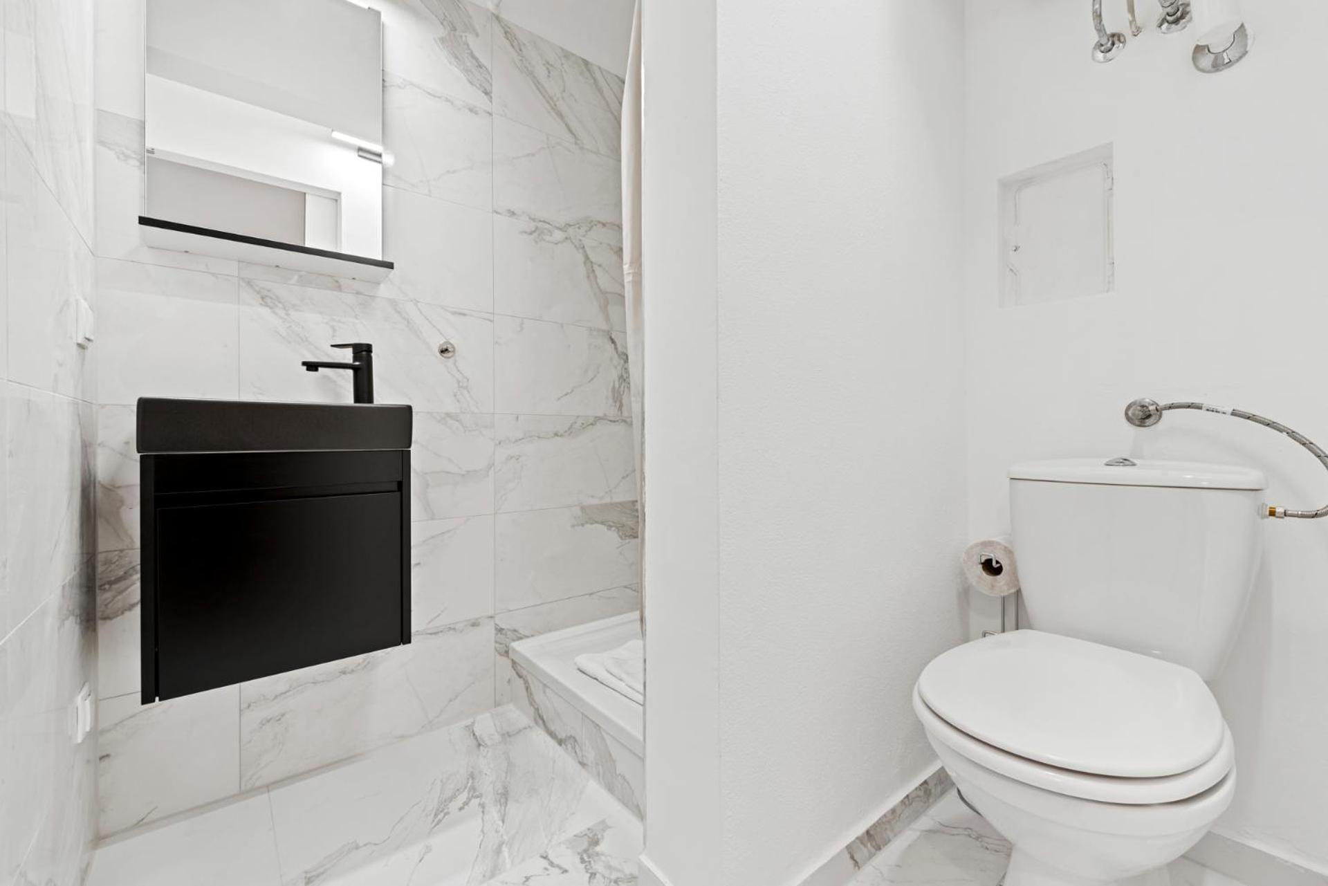 Cozy City Apartment - 15 Min To City-Centre - Contactless 24H Check-In Viena Exterior foto